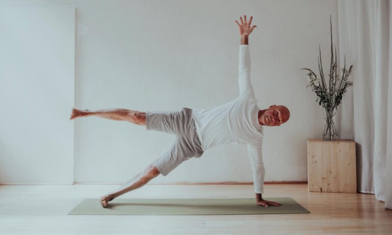 cropped web holger reihe 5 768x461