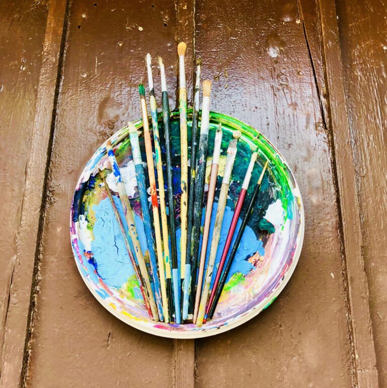 Pinsel 2046x2048 1 768x769