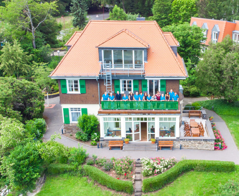 122x1 0307 2 768x630