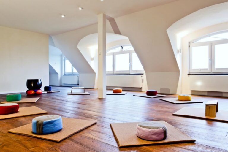 Meditationsraum  637 uai 1032x688 1 5 768x512